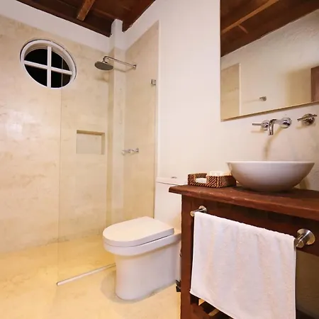 Villa Casa De La Muralla - Luxury 4Br Colonial House By Huespedia *